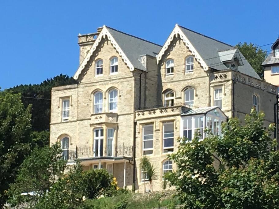 Merlin Court Ilfracombe Eksteriør billede